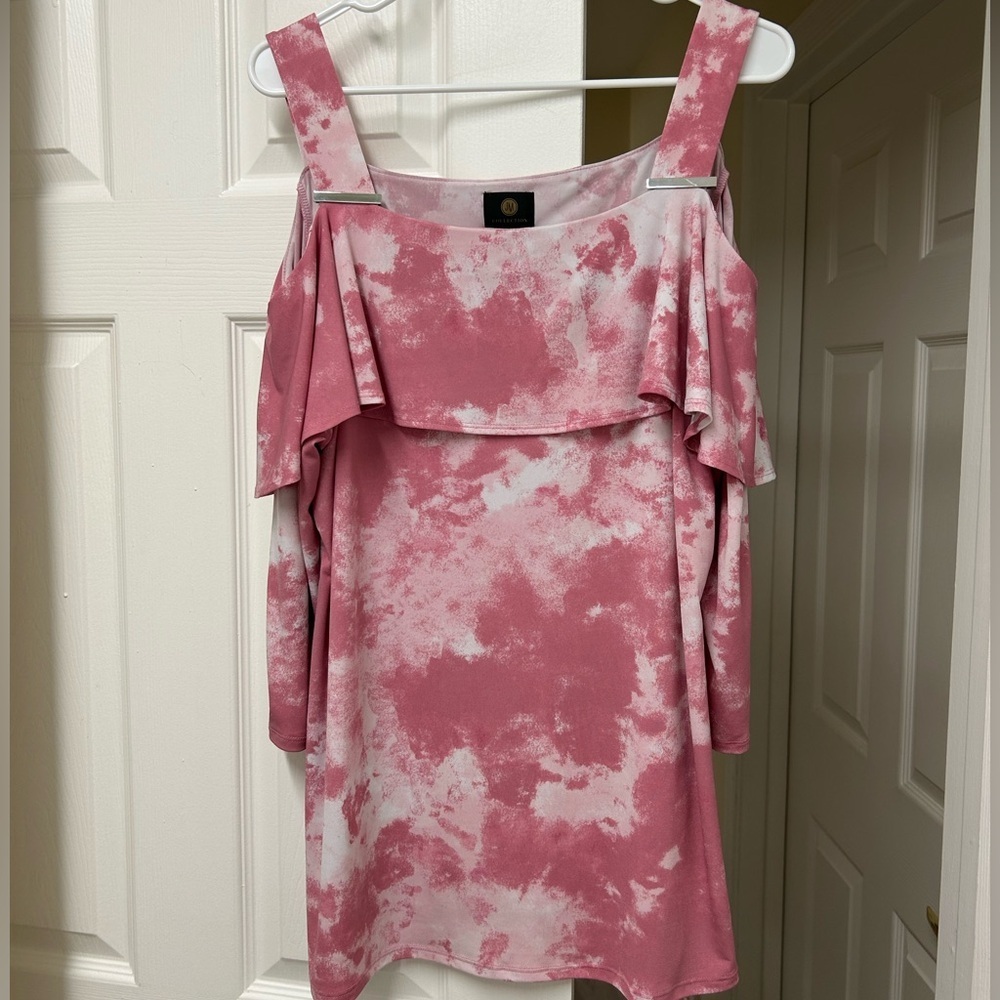 JM Collection Pink and White Tie-Dye, Could-Shoulder Top, Size XL